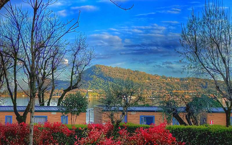 Camping Lake Garda with ADAC offers