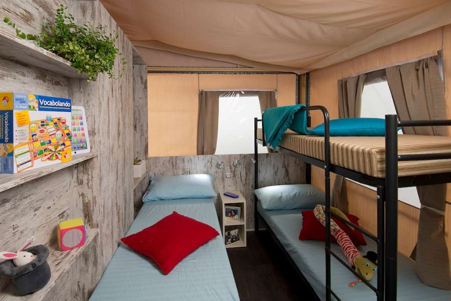 Campeggio Glamping Lago di Garda con tenda con aria condizionata e bagno privato 10