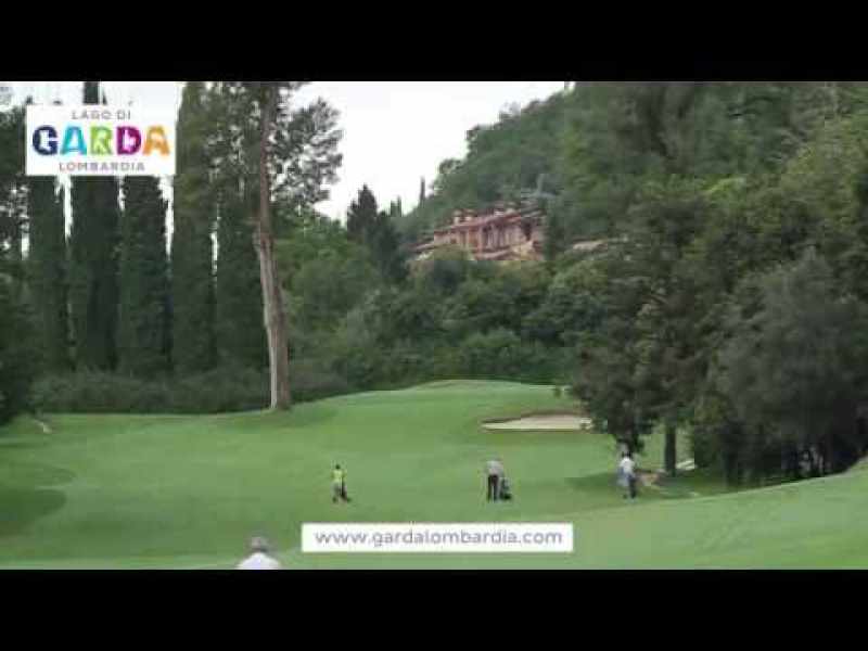 Campeggio Lago di Garda per vacanze in famiglia golf