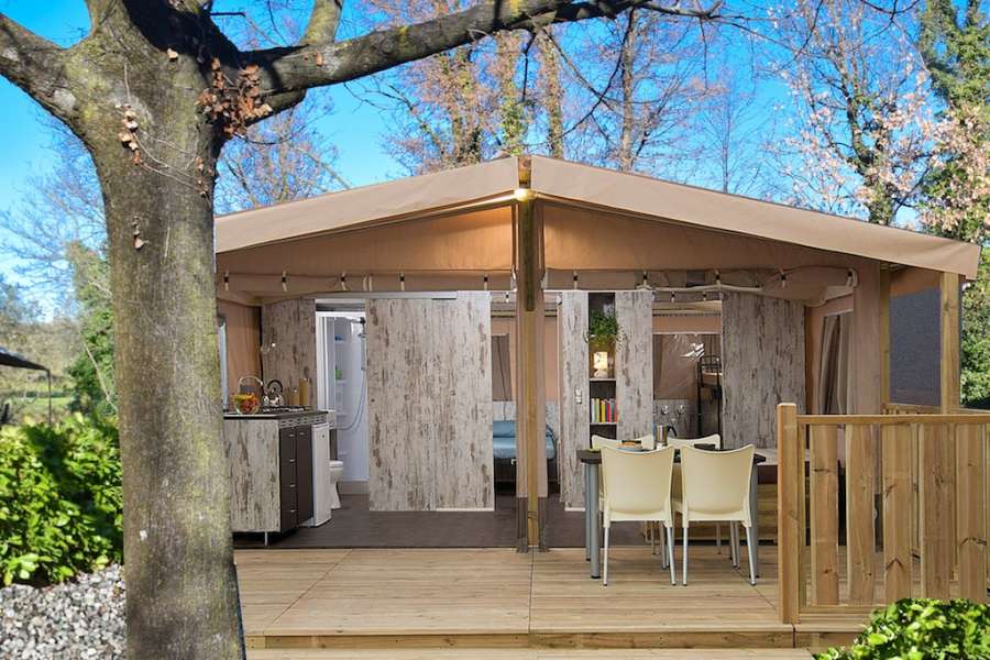 Campeggio Glamping Lago di Garda con tenda con aria condizionata e bagno privato 25