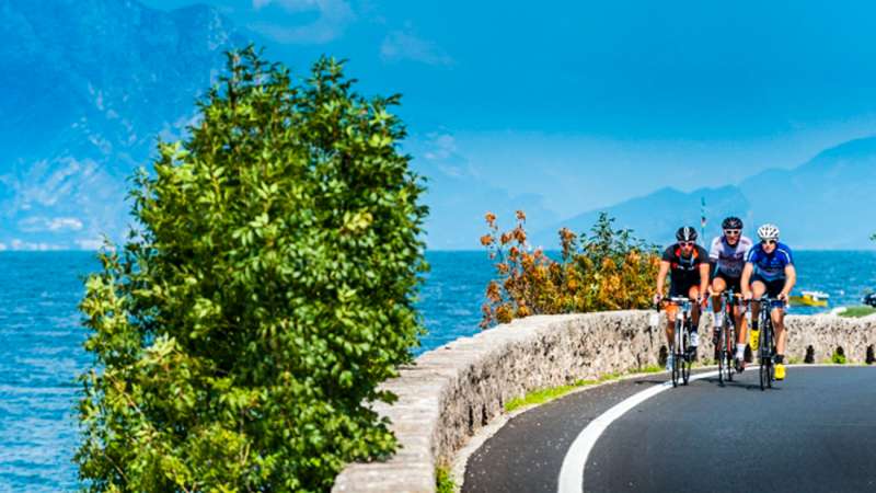 Campeggio Lago di Garda tour bici da corsa 